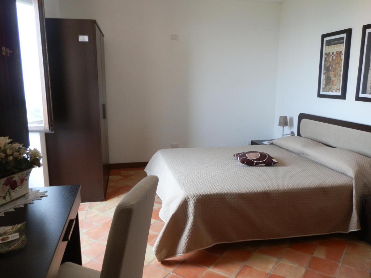 Agriturismo Ai Monaci Montano Antilia Extérieur photo