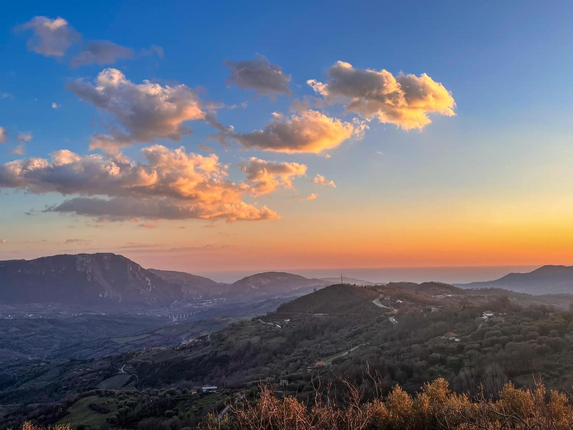Agriturismo Ai Monaci Montano Antilia Extérieur photo